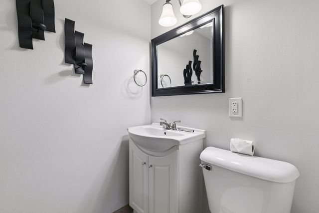 11205 River Hills Drive, Burnsville, MN 55337