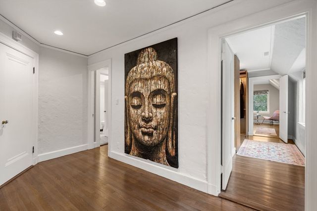 1125 West Roxbury Parkway, Brookline, MA 02467