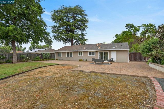 4092 Nulty Dr, Concord, CA 94521