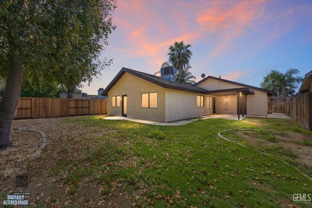 6916 Natchitoches Way, Bakersfield, CA 93309