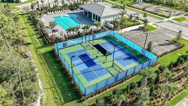 2929 SE Ashfield Drive, Port St. Lucie, Port St Lucie, FL 34984