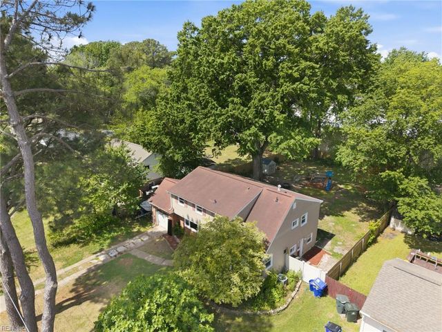 7717 Wildwood DR, Norfolk, VA 23518