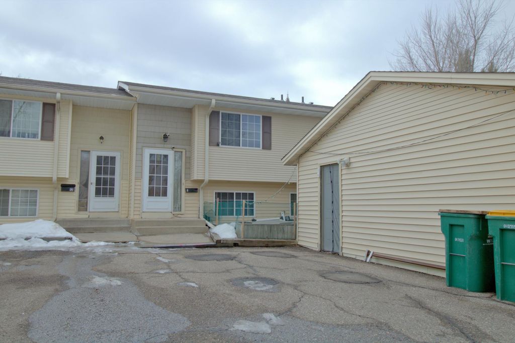 4041 W 125th Street 11, Savage, MN 55378