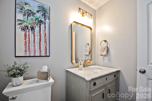 10912 Owl Nest Lane, Charlotte, NC 28277