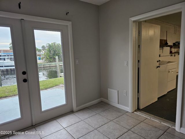 1735 E Central Avenue, Merritt Island, FL 32952