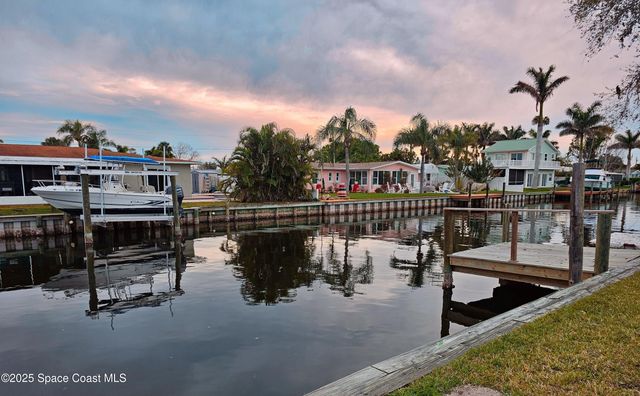 1735 E Central Avenue, Merritt Island, FL 32952