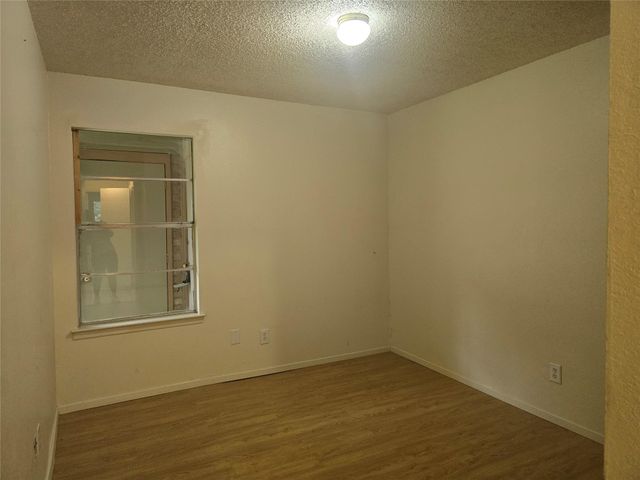 420 Vista West CT B, Bastrop, TX 78602