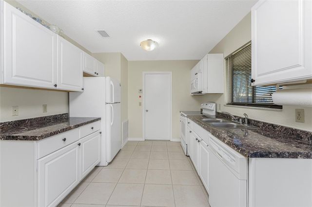 6379 COLISEUM BOULEVARD, Port Charlotte, FL 33981