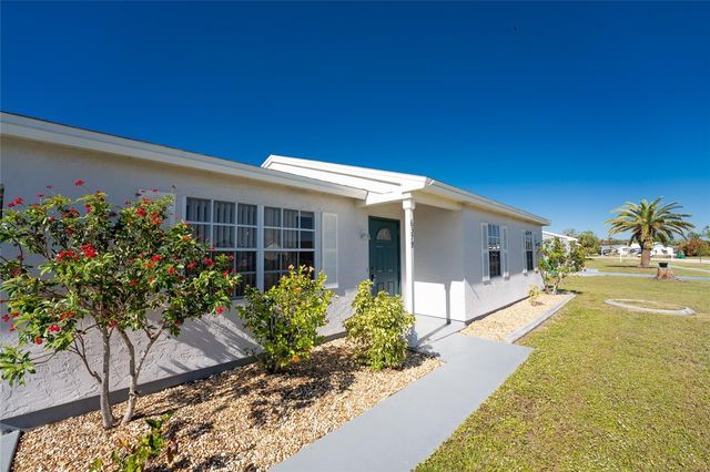 6379 COLISEUM BOULEVARD, Port Charlotte, FL 33981