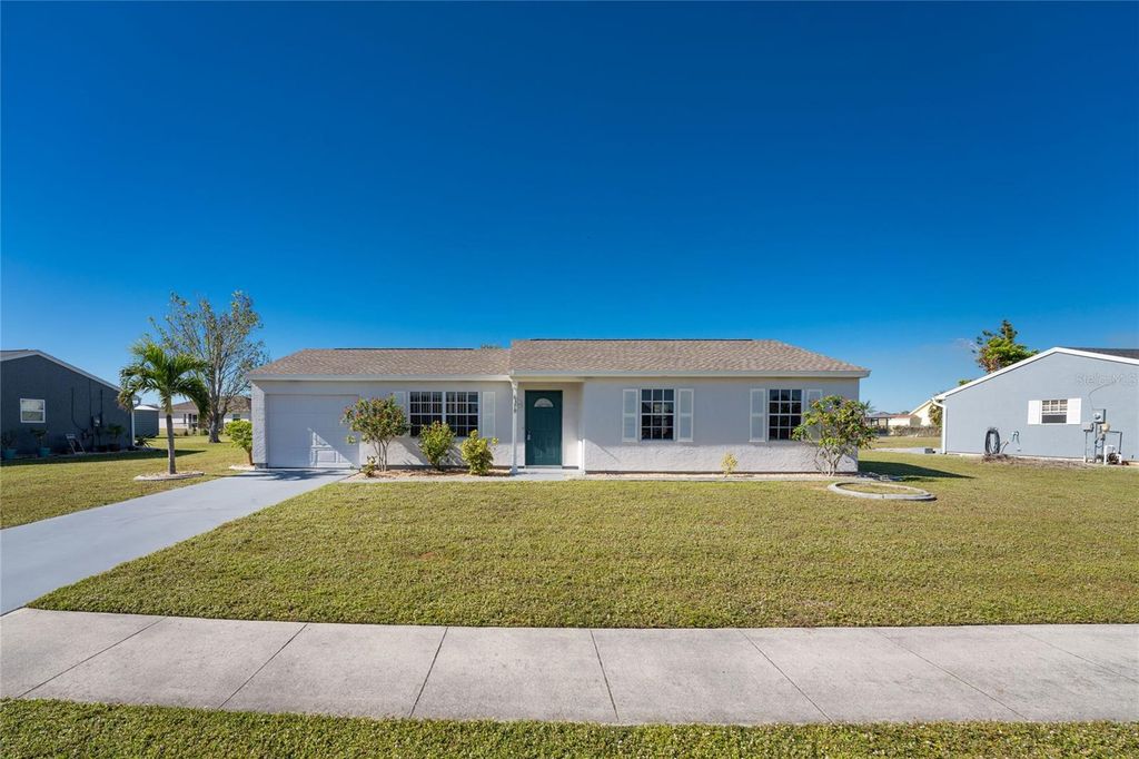 6379 COLISEUM BOULEVARD, Port Charlotte, FL 33981