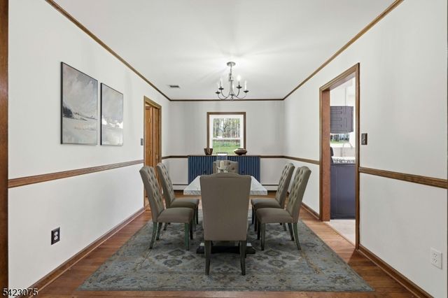 115 Upper Sunset Dr, Washington Twp., NJ 07853