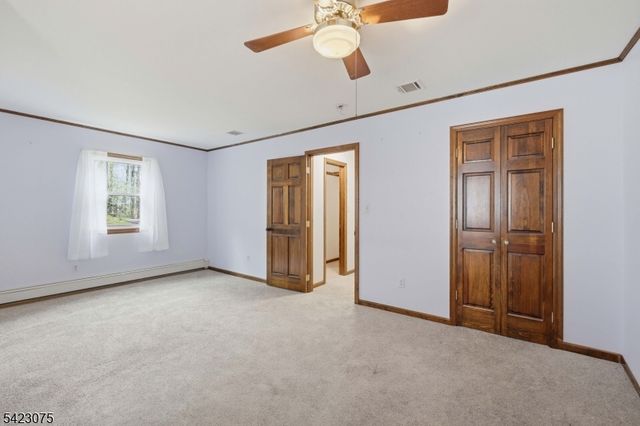 115 Upper Sunset Dr, Washington Twp., NJ 07853