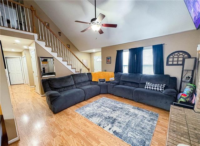 1800 M and M Drive, Clinton, MO 64735