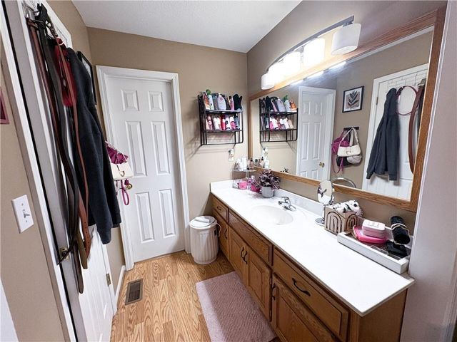 1800 M and M Drive, Clinton, MO 64735