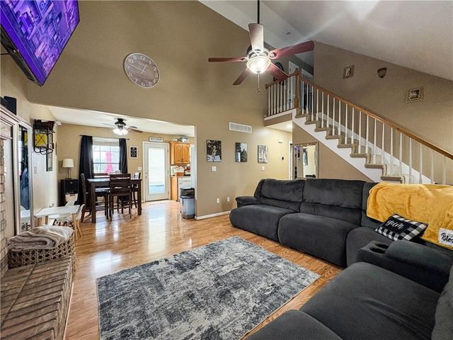 1800 M and M Drive, Clinton, MO 64735