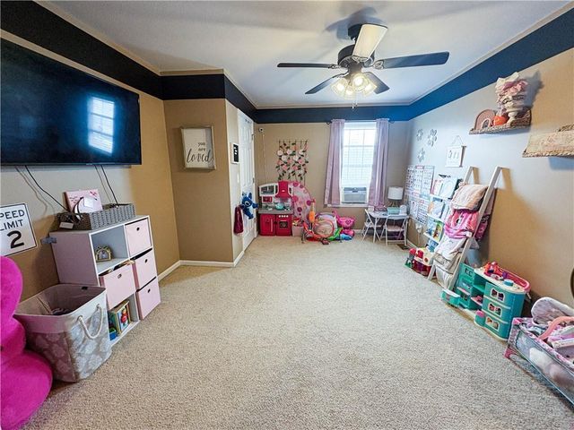 1800 M and M Drive, Clinton, MO 64735