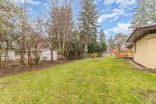 1270 Hemmeter Road, Saginaw, MI 48638