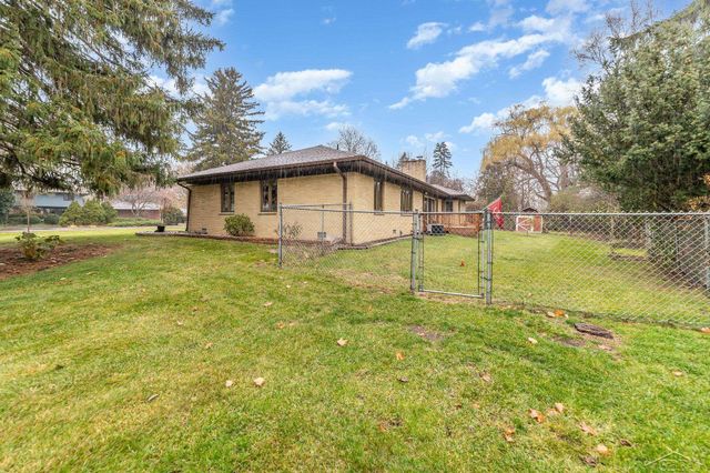 1270 Hemmeter Road, Saginaw, MI 48638
