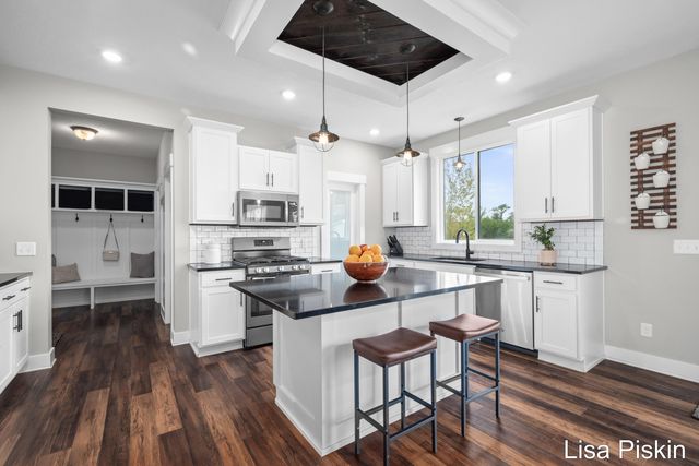 7889 Byron Depot Drive SW, Byron Center, MI 49315