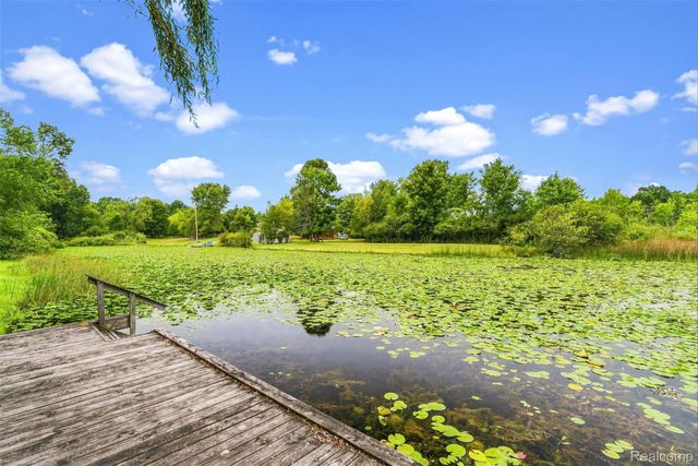 5880 Sawmill Lake Road, Brandon Charter Township, MI 48462