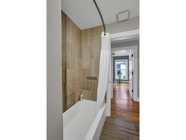 2226 Newton St, Denver, CO 80211
