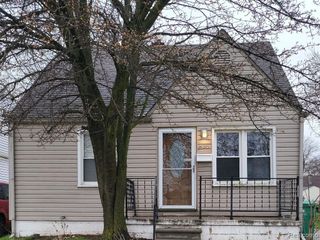 24845 Grove Avenue, Eastpointe, MI 48021