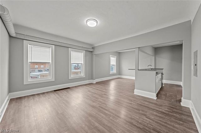 6812 Detroit Avenue 1, Cleveland, OH 44102