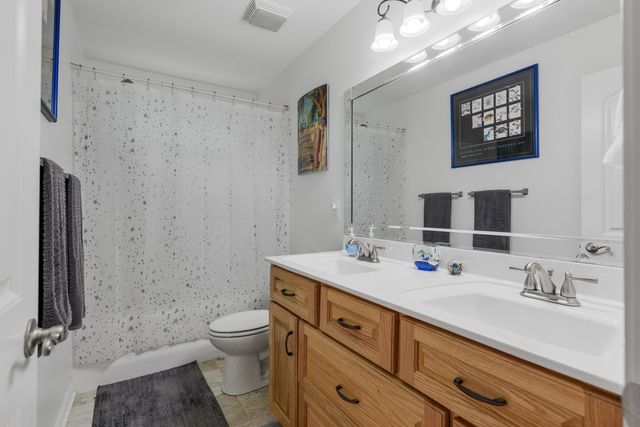 1555 Heller Rdg, Spring Hill, TN 37174