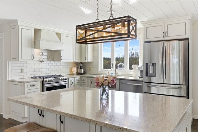 64 George Hill Rd, Grafton, MA 01519