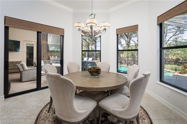 7291 Lantana CIR, Naples, FL 34119