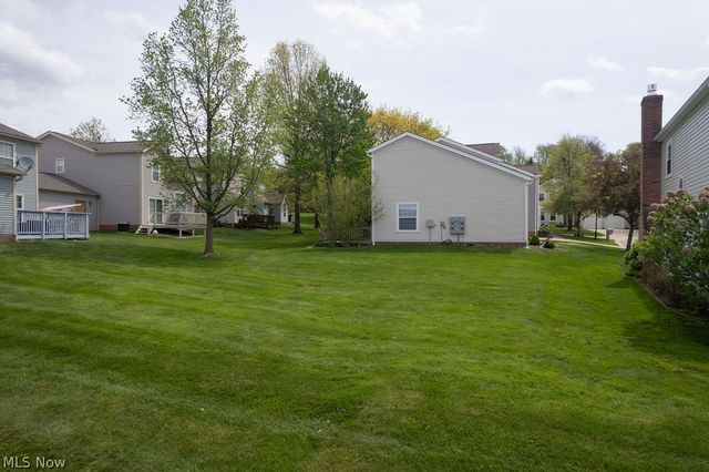 8683 Kingfisher Lane, Macedonia, OH 44056