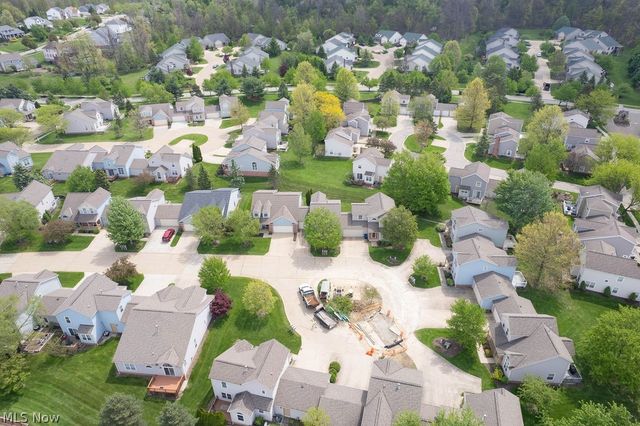 8683 Kingfisher Lane, Macedonia, OH 44056