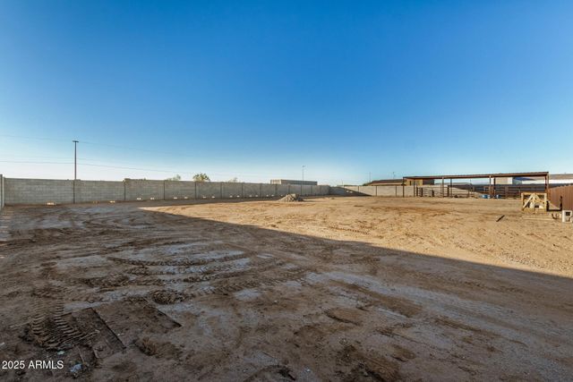 27722 N 220TH Drive, Wittmann, AZ 85361