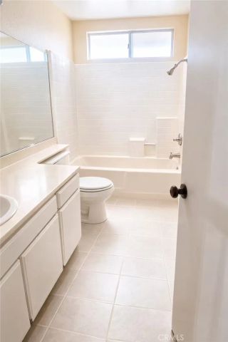 17094 Cambria, Fontana, CA 92336