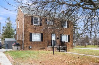 15375 Winthrop Street, Detroit, MI 48227