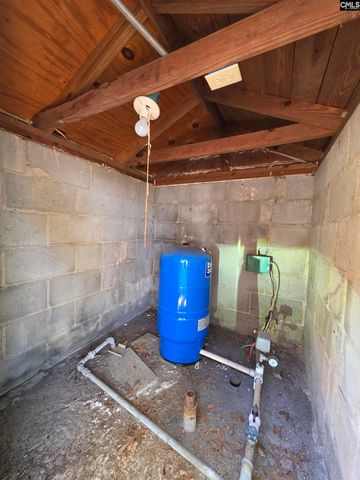 318 Wattling Road, West Columbia, SC 29170