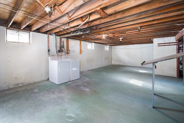 25 Stevens Road, North Hampton, NH 03862