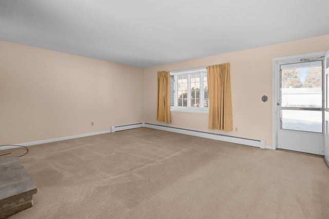 25 Stevens Road, North Hampton, NH 03862