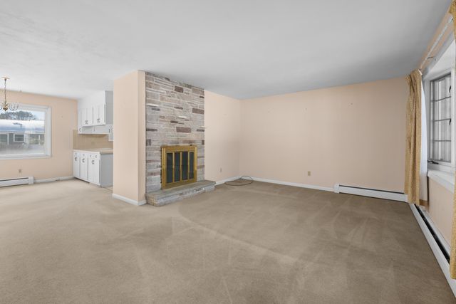 25 Stevens Road, North Hampton, NH 03862