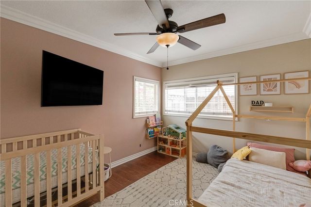 8542 Etiwanda, Northridge, CA 91325