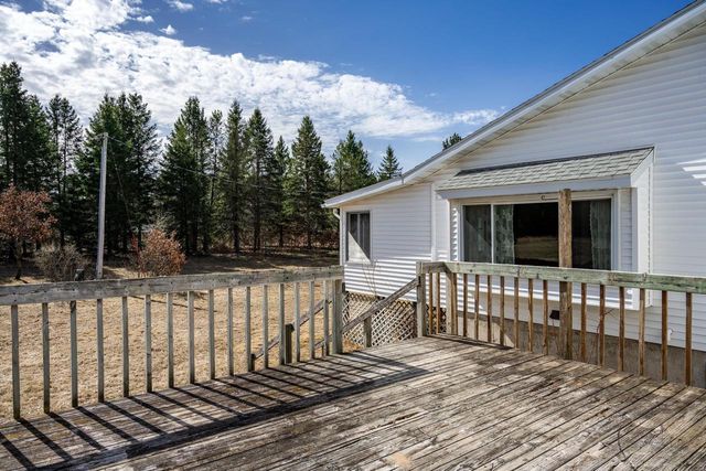 N10368 Queens Way, Necedah, WI 54646