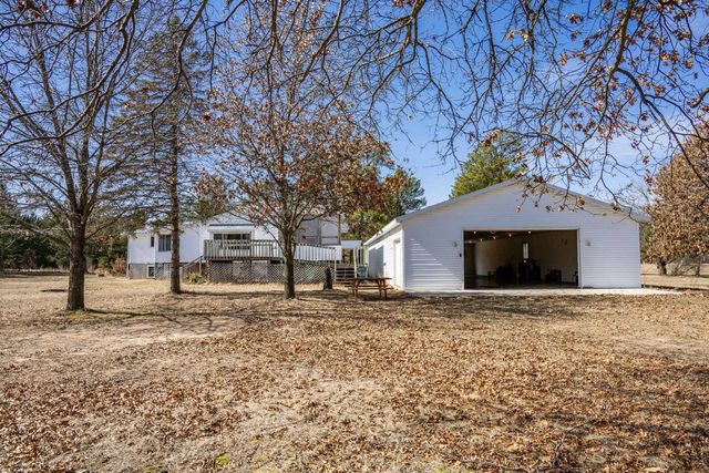 N10368 Queens Way, Necedah, WI 54646