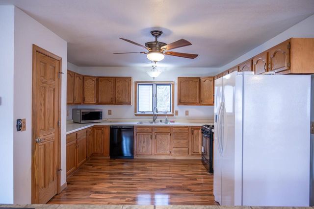 N10368 Queens Way, Necedah, WI 54646