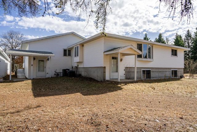 N10368 Queens Way, Necedah, WI 54646