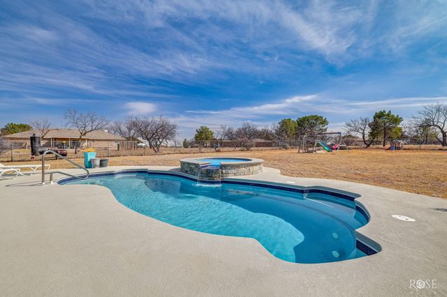 109 Bagpipe Road, San Angelo, TX 76901