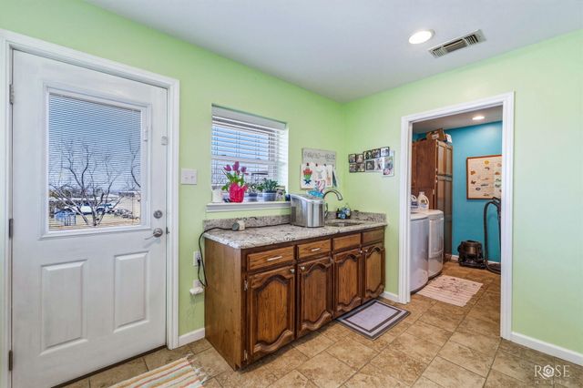 109 Bagpipe Road, San Angelo, TX 76901