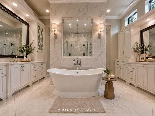 917 Sunset Drive, Friendswood, TX 77546