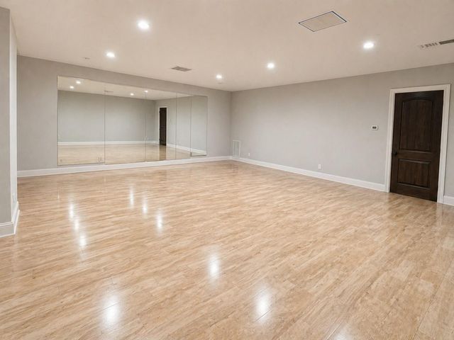 917 Sunset Drive, Friendswood, TX 77546