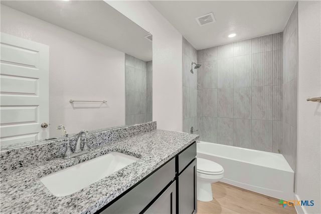 1106 College Avenue, Troy, TX 76579