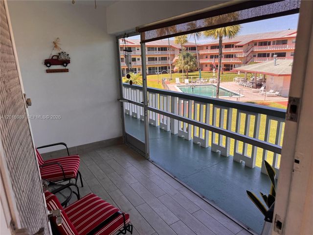 5300 Washington St J214, Hollywood, FL 33021